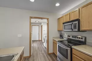 1287 Independence Way, Sun Prairie, WI 53590 - Photo 11