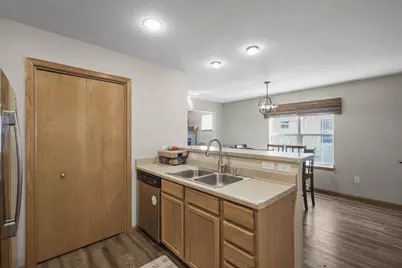 1287 Independence Way, Sun Prairie, WI 53590 - Photo 9