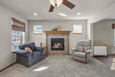 1287 Independence Way, Sun Prairie, WI 53590 - Photo 5