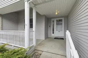 1609 Oakridge Way, Stoughton, WI 53589 - Photo 29