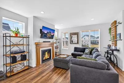 523 Tawny Elm Parkway, Verona, WI 53593 - Photo 9