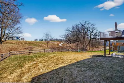 523 Tawny Elm Parkway, Verona, WI 53593 - Photo 3