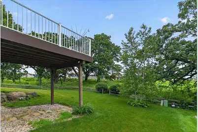 523 Tawny Elm Parkway, Verona, WI 53593 - Photo 3