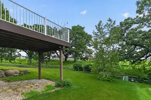 523 Tawny Elm Pkwy, Verona, WI 53593 - Photo 3