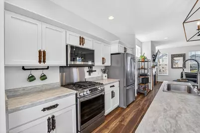 523 Tawny Elm Parkway, Verona, WI 53593 - Photo 15