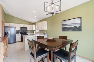 1129 Lincoln Rd, Oregon, WI 53575 - Photo 9