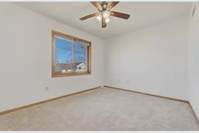 329 N Heatherstone Drive, Sun Prairie, WI 53590 - Photo 21