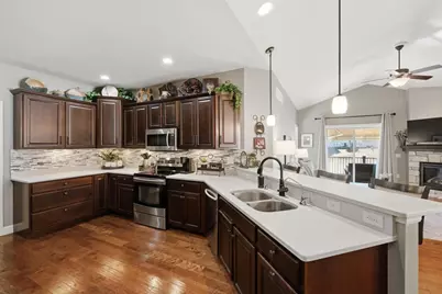 6763 Village Walk Lane, DeForest, WI 53532 - Photo 17