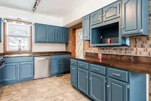 1203 Beloit Ave, Janesville, WI 53546 - Photo 11