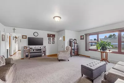 206 N Depot Street, Fox Lake, WI 53933 - Photo 5