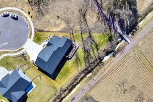 405 Prairie View Dr, Portage, WI 53901 - Photo 19