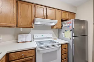 340 N Allen St, Madison, WI 53726 - Photo 13