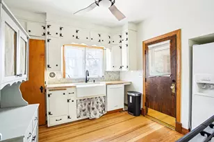 240 3rd St, Reedsburg, WI 53959 - Photo 11