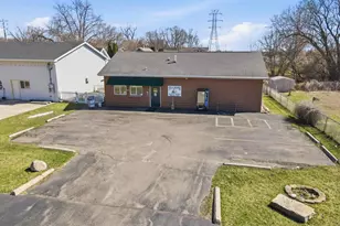 815 Washington St, Janesville, WI 53548 - Photo 1