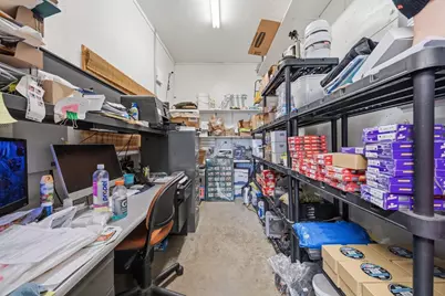 815 S Washington Street, Janesville, WI 53548 - Photo 17