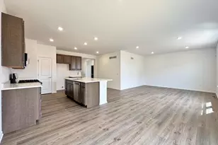 1916 Mulberry St, Sauk City, WI 53589 - Photo 7