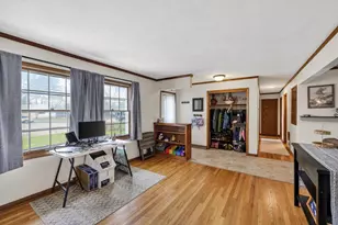 1422 Diamond Ct, Sun Prairie, WI 53590 - Photo 3