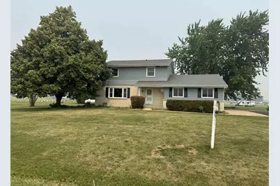 1690 W Ripple Avenue, Oshkosh, WI 54904 - Photo 3