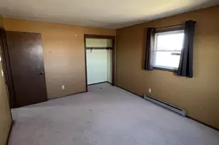 1690 W Ripple Ave, Oshkosh, WI 54904 - Photo 11