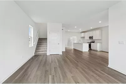 553 Trysil Aly N, Stoughton, WI 53589 - Photo 7