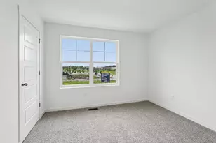 553 Trysil Aly N, Stoughton, WI 53589 - Photo 19