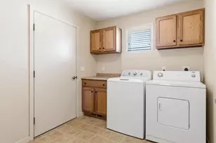 4011 Greenbriar Dr, Janesville, WI 53546 - Photo 25