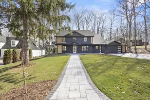 623 Summit Rd, Madison, WI 53704 - Photo 5