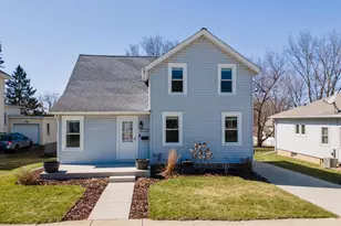 321 Clarence St, Fort Atkinson, WI 53538 - Photo 1