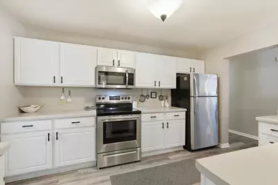 5206 Aspen Way, Madison, WI 53718 - Photo 15