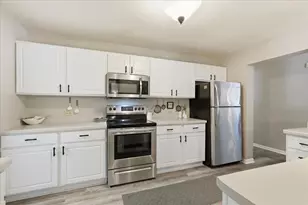 5206 Aspen Way, Madison, WI 53718 - Photo 15