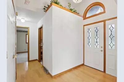 620 Ogden Street, Jefferson, WI 53549 - Photo 5