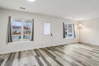 219 Larkspur Court, Sun Prairie, WI 53590 - Photo 7