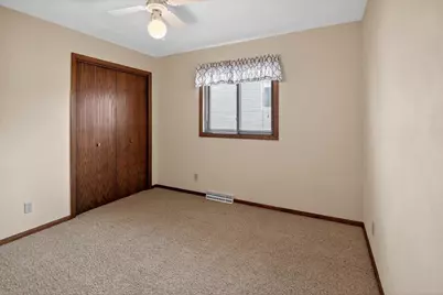 1570 Kuhle Drive, Sun Prairie, WI 53590 - Photo 25