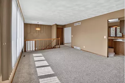 1570 Kuhle Drive, Sun Prairie, WI 53590 - Photo 7