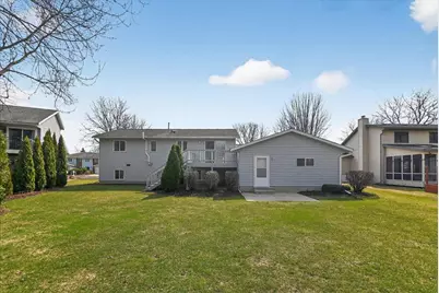 1570 Kuhle Drive, Sun Prairie, WI 53590 - Photo 3