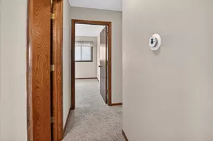 1570 Kuhle Dr, Sun Prairie, WI 53590 - Photo 17