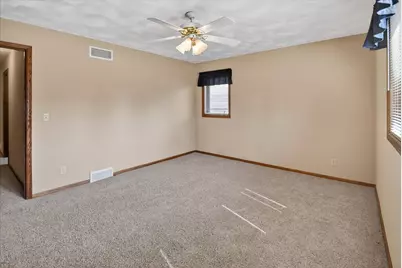 1570 Kuhle Drive, Sun Prairie, WI 53590 - Photo 31