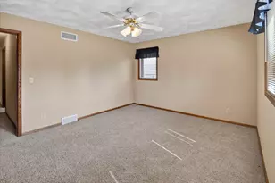 1570 Kuhle Dr, Sun Prairie, WI 53590 - Photo 31