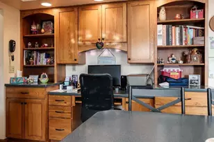 726 E Petunia Ln, Beloit, WI 53511 - Photo 23