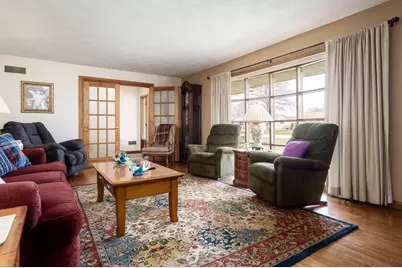 726 E Petunia Lane, Beloit, WI 53511 - Photo 15