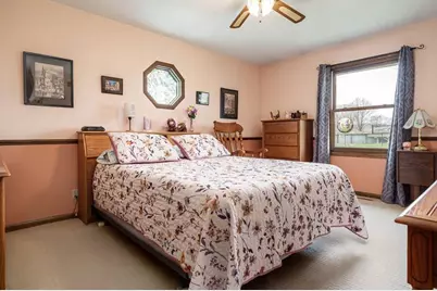 726 E Petunia Lane, Beloit, WI 53511 - Photo 33