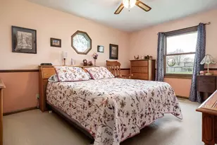 726 E Petunia Ln, Beloit, WI 53511 - Photo 33