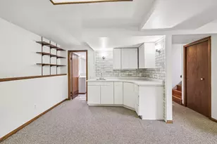 1501 Locust Ln, Prairie Du Sac, WI 53578 - Photo 27