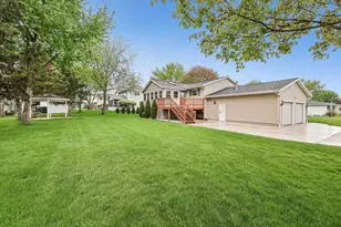 1501 Locust Ln, Prairie Du Sac, WI 53578 - Photo 39
