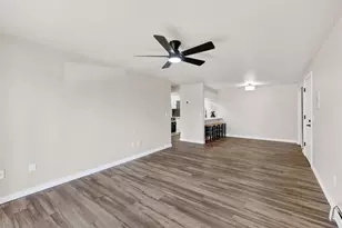 4332 Melody Ln, Madison, WI 53704 - Photo 11