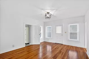 203 S 1st St, Janesville, WI 53536 - Photo 21