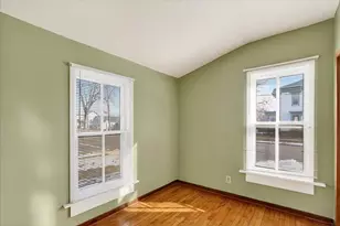 203 S 1st St, Janesville, WI 53536 - Photo 25