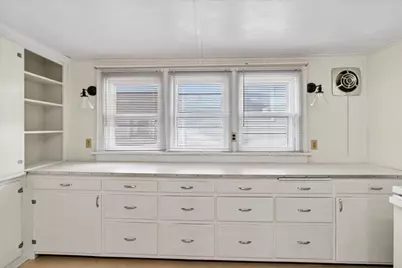 203 S 1st Street, Janesville, WI 53536 - Photo 35