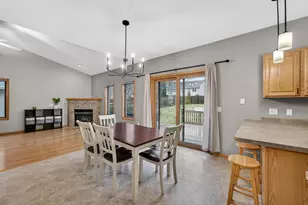 2653 Mica Rd, Fitchburg, WI 53711 - Photo 9