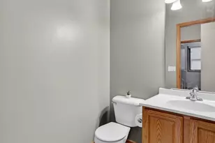 2653 Mica Rd, Fitchburg, WI 53711 - Photo 7